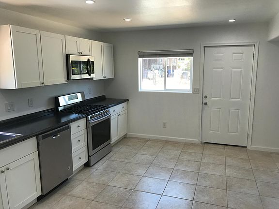 4th image of 312 Lakau Pl #2