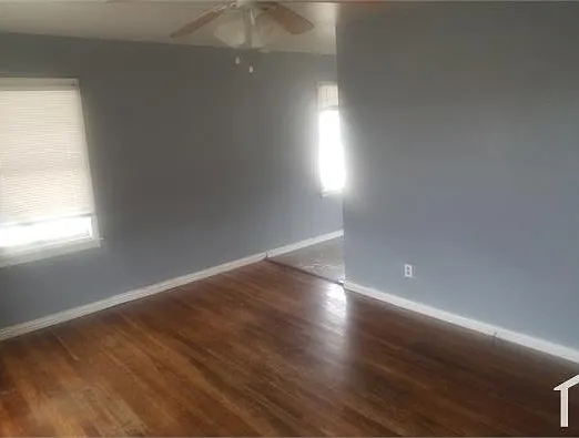 2 bed, $1,050 — Photo 2