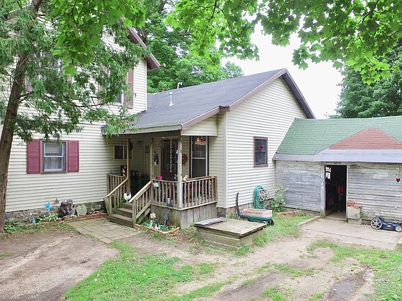 4th image of 4298 Division St
