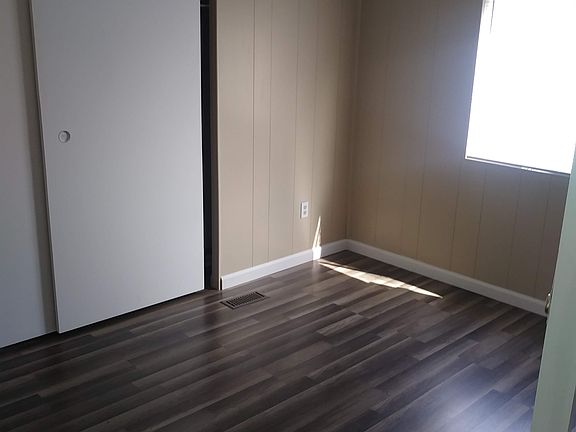 5th image of 10566 Pleasant Blvd