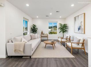 953 Radcliffe Trl, Vista, CA 92081