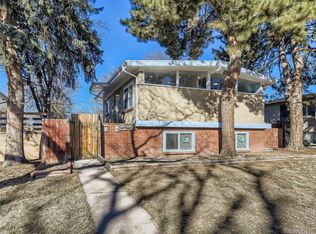 1125 Clinton St, Aurora, CO 80010