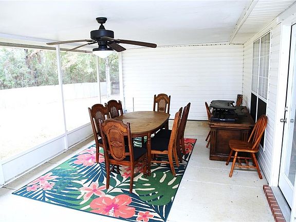 2nd image of 1935 Woodvalley Ct