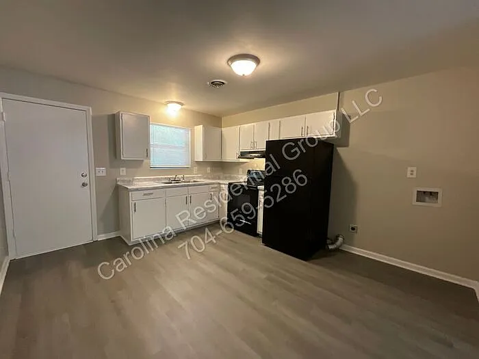 201 Arthur Dr #K — Photo 5