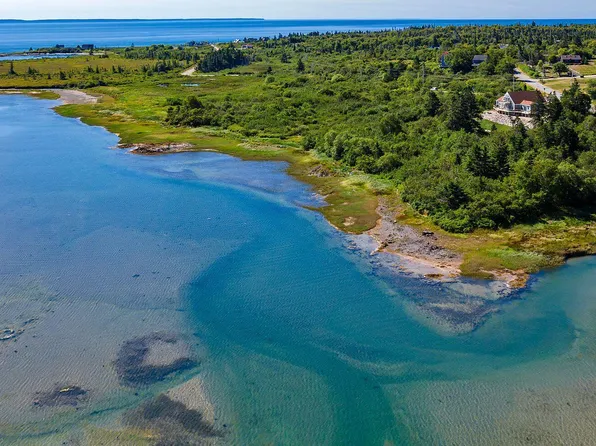 560 S Lubec Road, Lubec, ME 04652