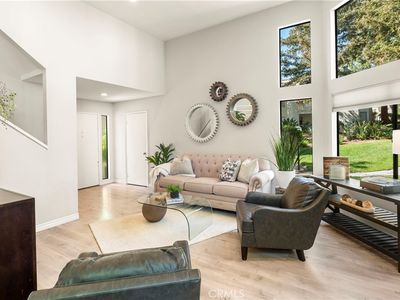 152 N Singingwood St Unit 11, Orange, CA, 92869