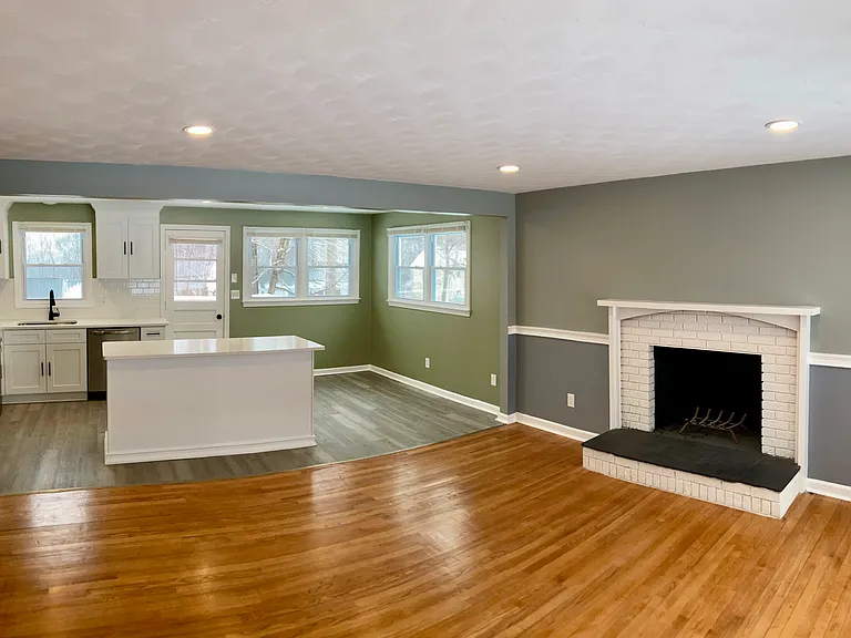 54 Muir Ave — Photo 4
