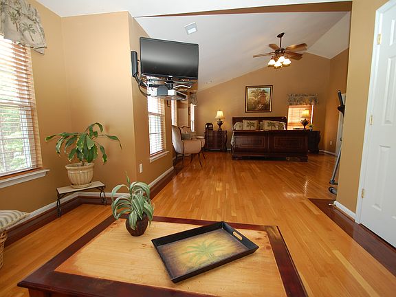 Master Bedroom Suite