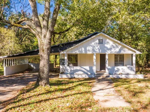 721 Summit Rd, Benton, AR 72015