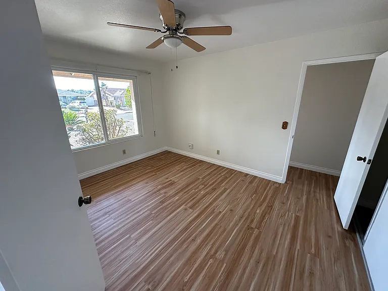 740 Highland St — Photo 8