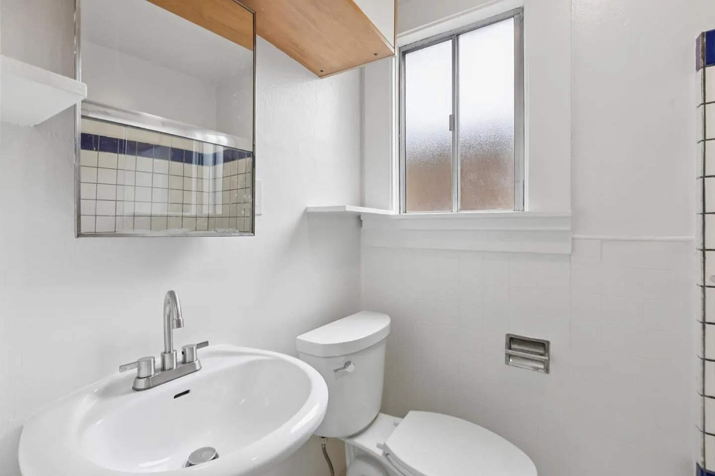 464 Linden St - Photo 9