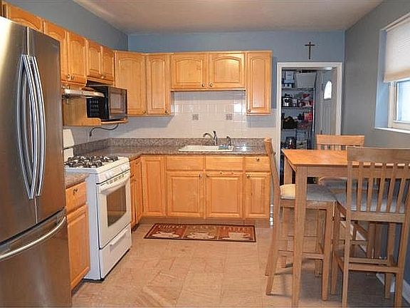 2nd image of 808 McKean St