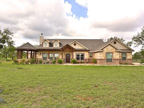2nd image of 302 County Road 256