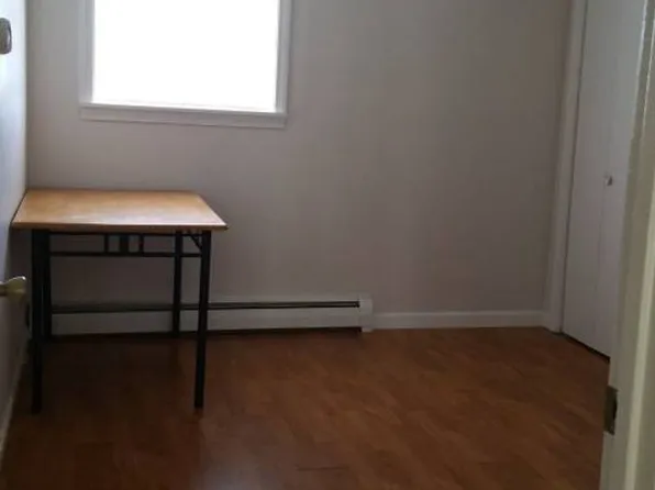 344 Pine Hill, 344 Pine Hill Rd #6, Newport, VT 05855