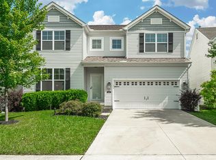 8568 Old Field Birch Dr, Blacklick, OH 43004
