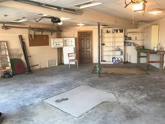 4th image of 335 O'Haire Blvd