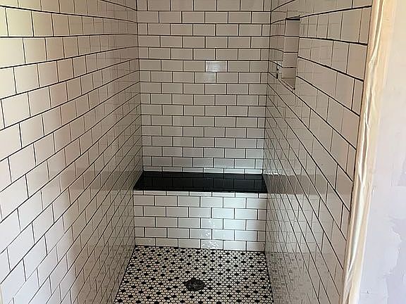 Tiled walk in shower