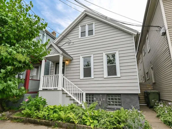 1315 East Kane PLACE, Milwaukee, WI 53202