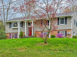 12 Arden Dr, Amawalk, NY 10501