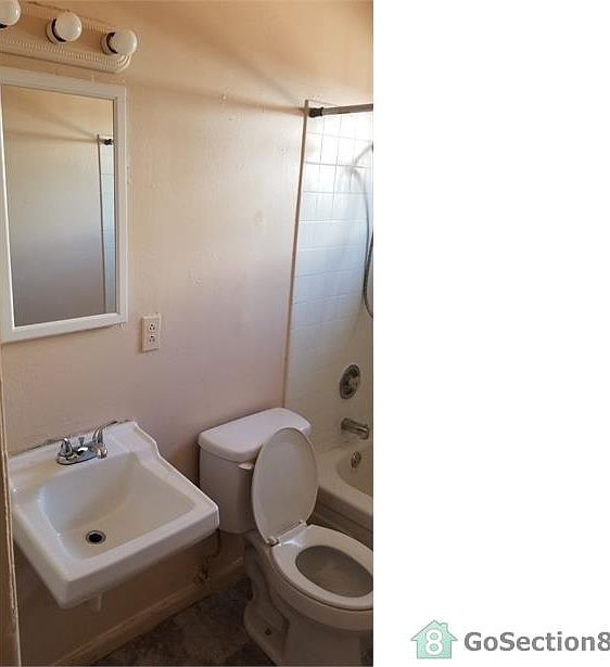 1st image of 2601 Cedar Ave #1