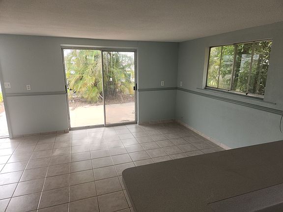 4th image of 2021 Pennsylvania Ave Unit 1