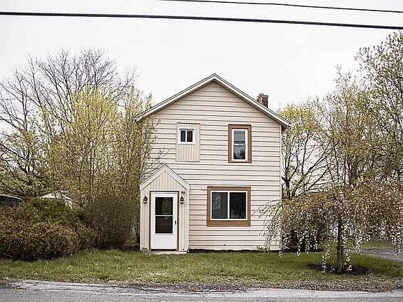 2nd image of 225 Benham Ave