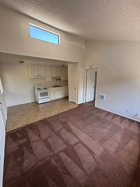 1 bed, $2,495 — Photo 3