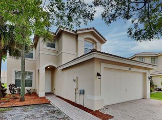 12611 SW 42nd St, Hollywood, FL 33027