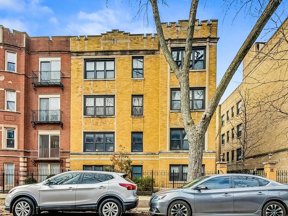 1st image of 4936.5 N Winthrop Ave #1W
