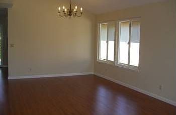 5th image of 528 Millstream Dr