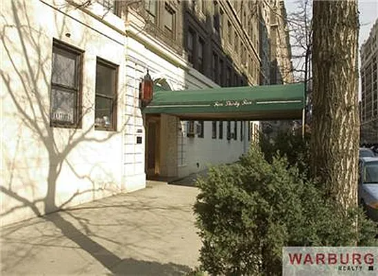 Sold by Warburg | media 11