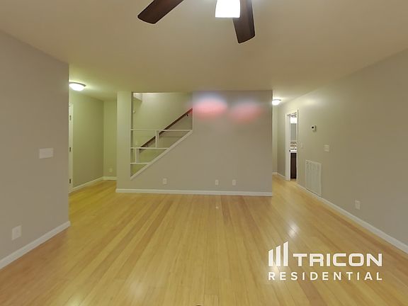 3rd image of 847 Nandina Ct