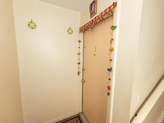 2nd image of 21 N Providence Ave #1