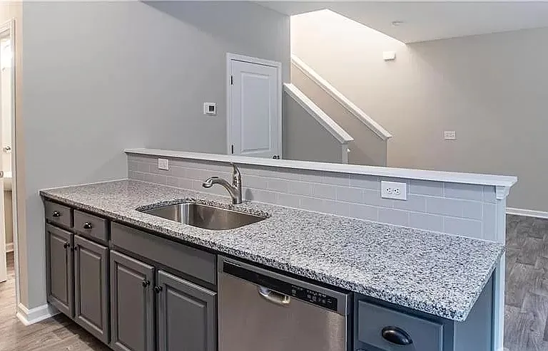 14010 Clayborn St — Photo 18