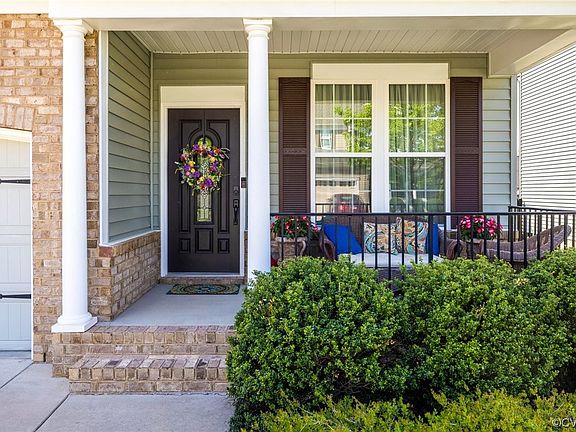 3rd image of 7354 Mangrum Dr