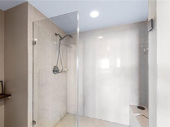 5th image of 347 N New River Dr E APT 1801