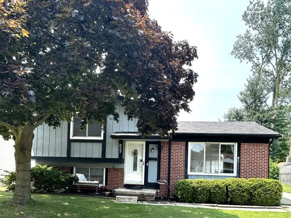 637 Dane Dr, Monroe, MI 48162