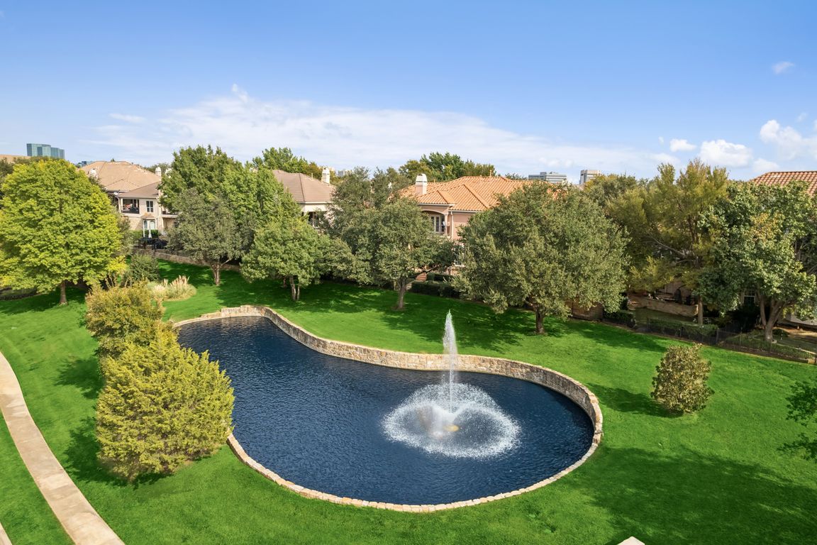 next background image