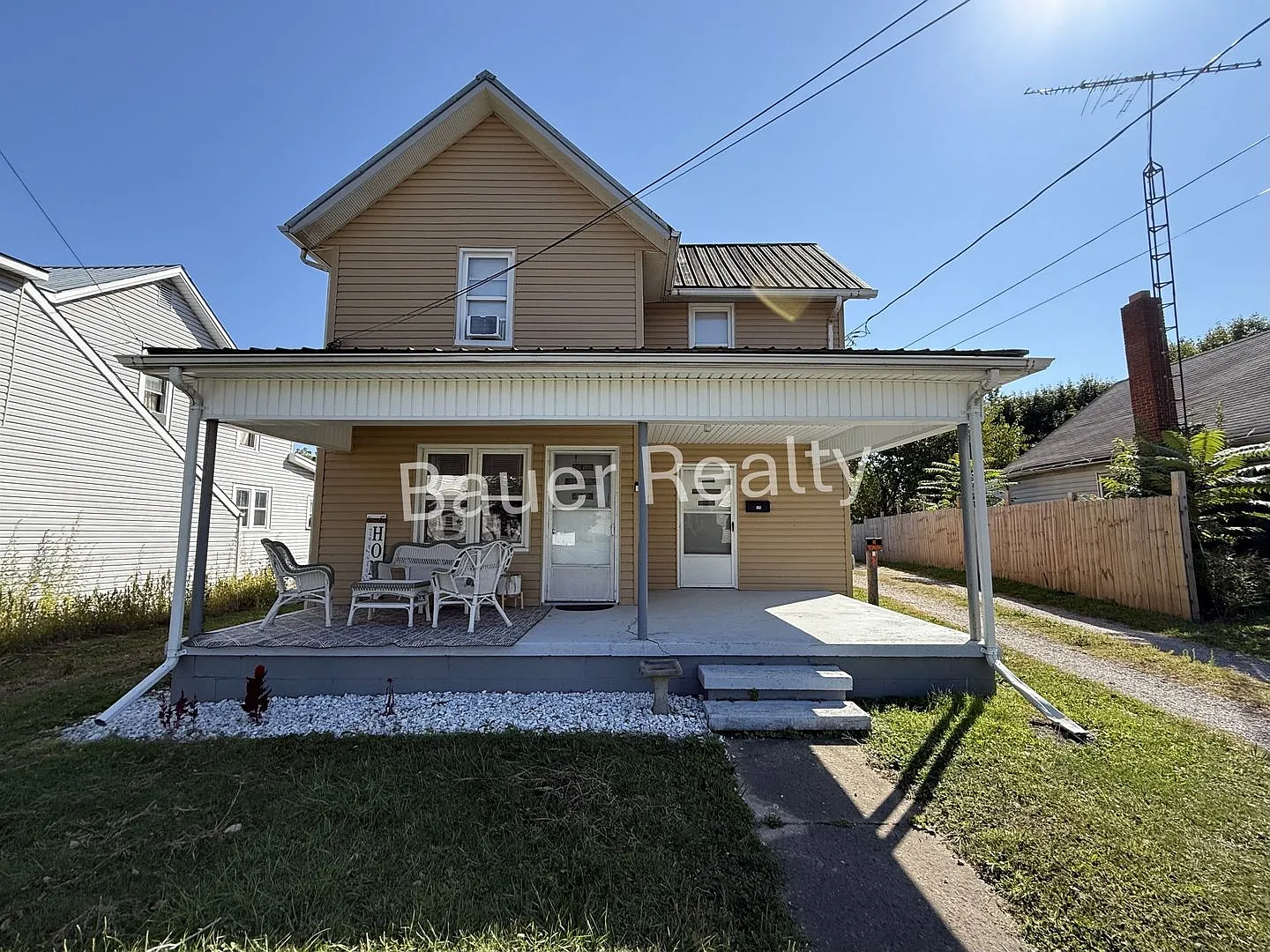 J Becker Lease Only — Photo 1