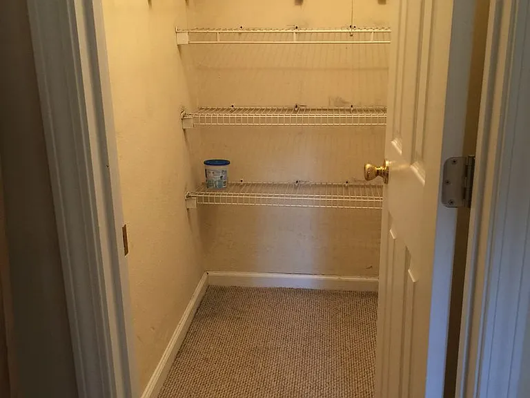 118 N Virginia Ave #B — Photo 6