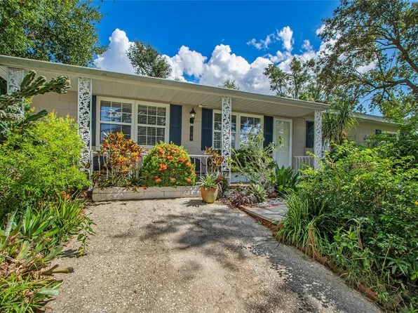 108 The Cres, Minneola, FL 34715