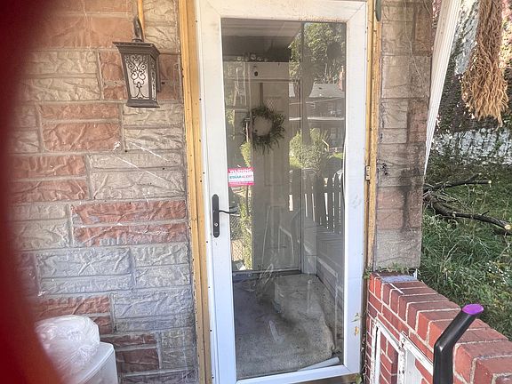 2nd image of 311 N Graham St