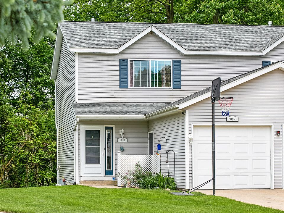 1st image of 4010 Woodrush Ln NW