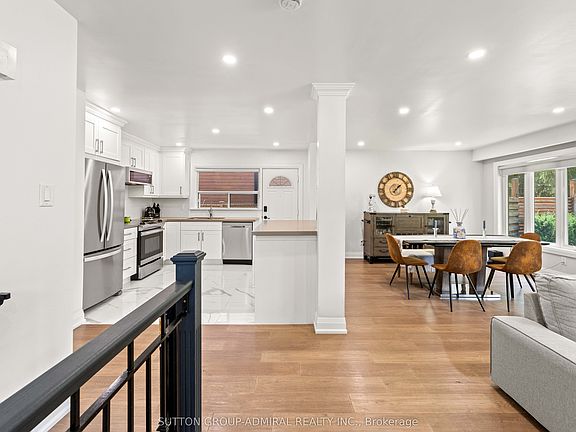 4th image of 3 Hartland Rd