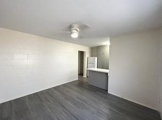 2615 Kaaha St, Honolulu, HI 96826