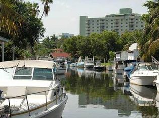 727 NW Seven Street Rd, Miami, FL 33136