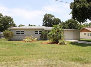 14820 Pinecrest Dr, Largo, FL 33774
