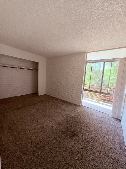 BROADWAY APARTMENTS — Photo 53