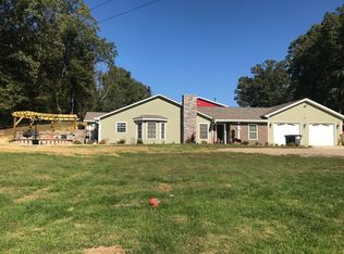 3416 Old Mill Rd, Brandenburg, KY 40108