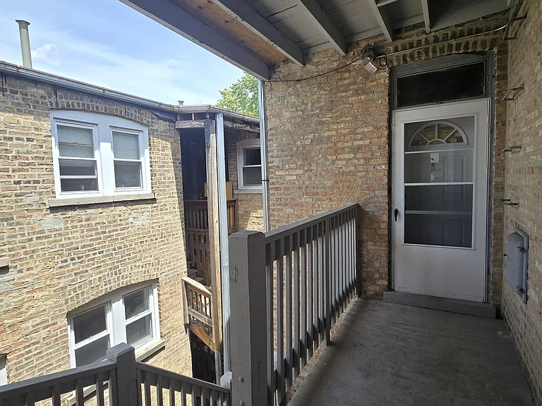 838 N Massasoit Ave #3B — Photo 8